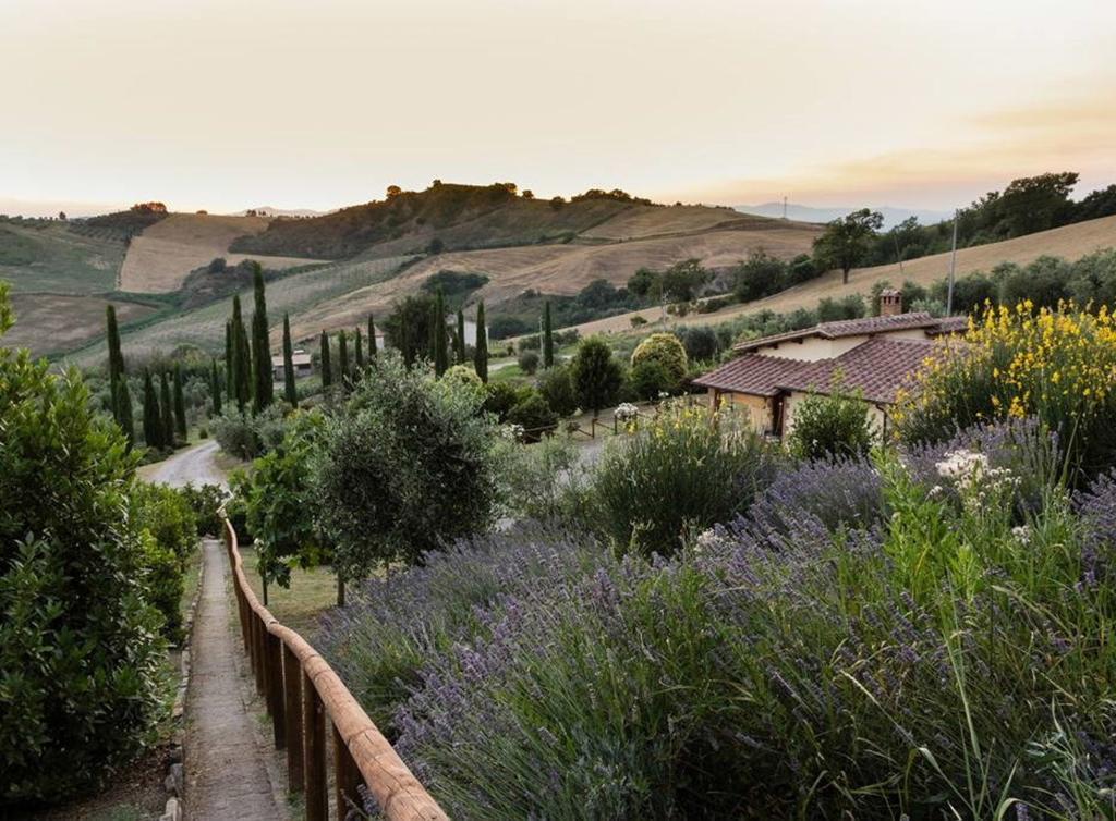 Le Capannacce Villa Cinigiano Kültér fotó