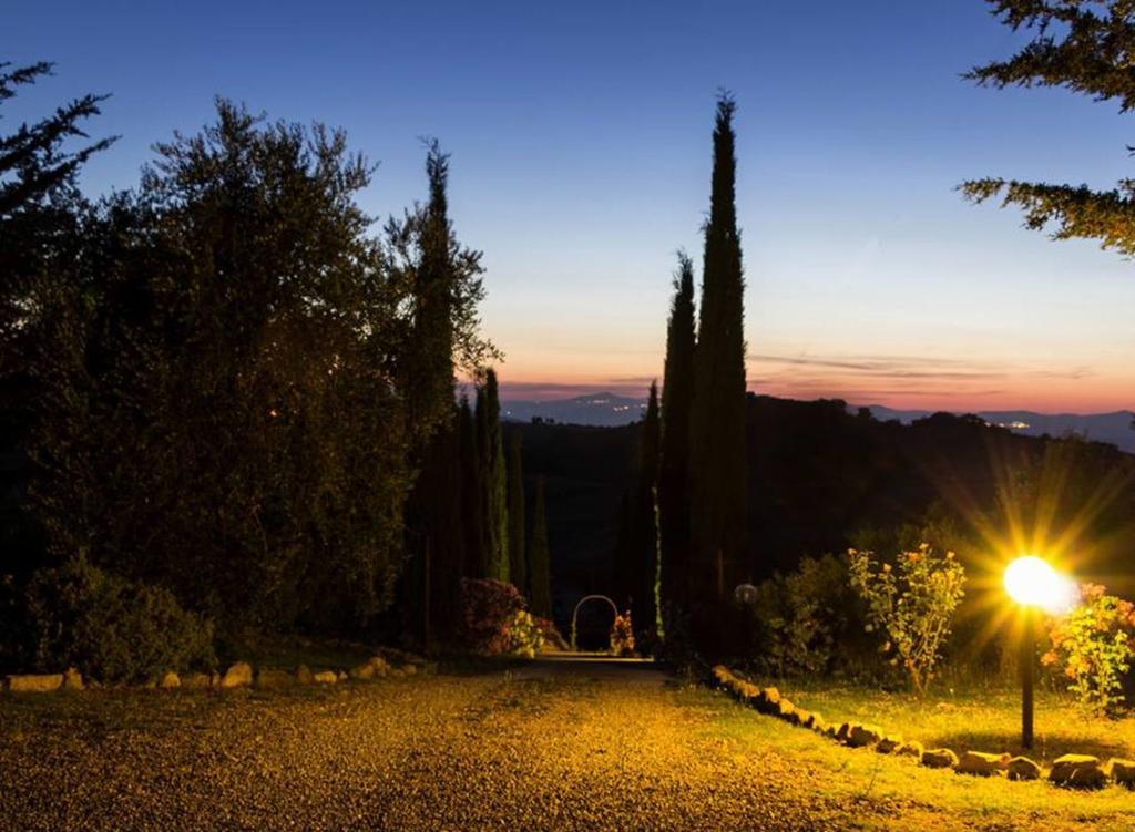 Le Capannacce Villa Cinigiano Kültér fotó